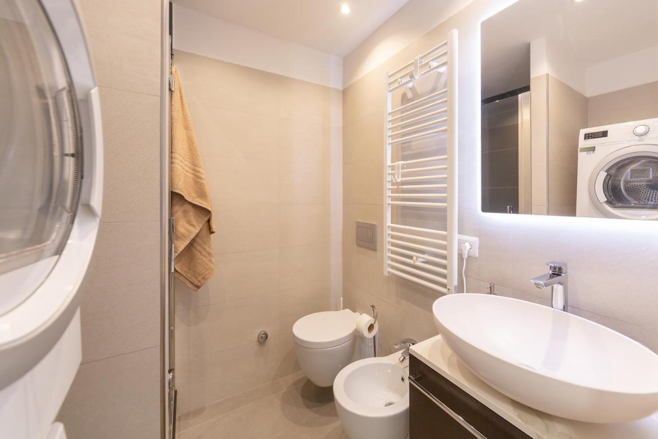 Marghera Suite Duomo 10Min, Fast Wifi & Metro Милано Екстериор снимка